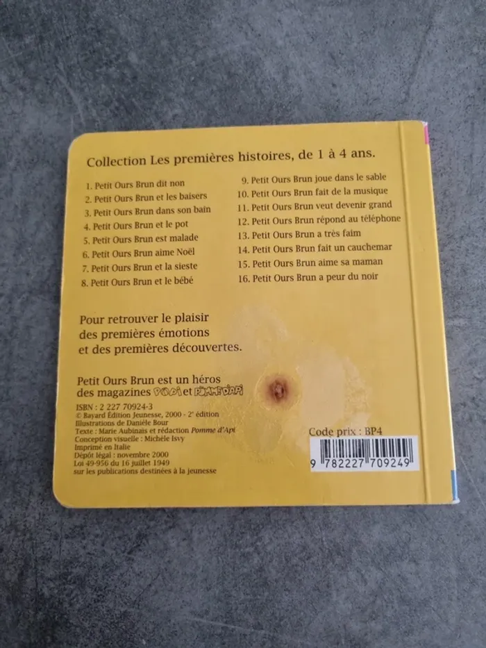 Livre éveil bébé "Petit ours brun aime sa maman" - Collection Les 1ères histoires" - photo numéro 4