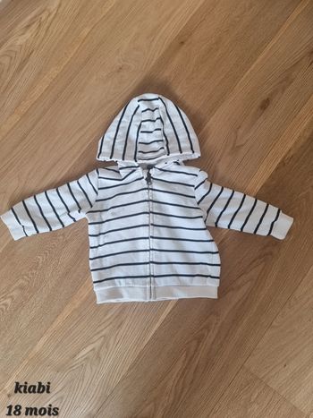 Gilet zappé à rayures