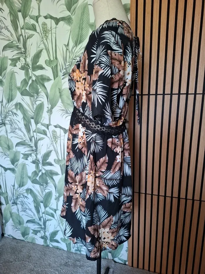 Robe été 👗décolleté shein - photo numéro 2