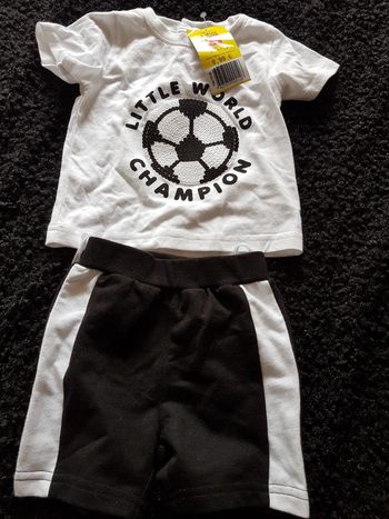 Ensemble short et t shirt noir et blanc intermarché