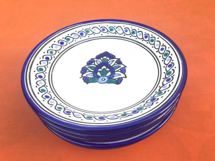 6 assiettes à dessert Faïence décor oriental - photo numéro 2