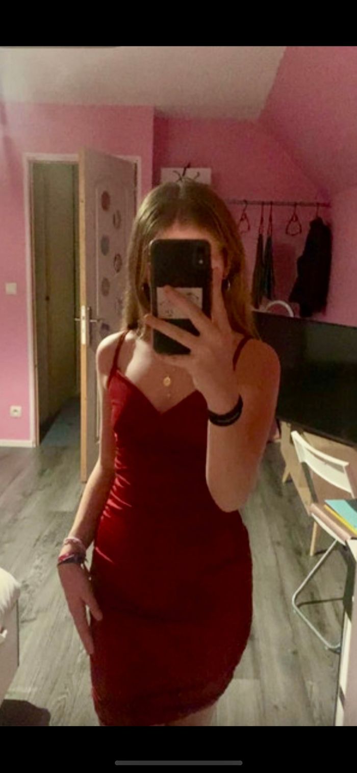 Robe rouge