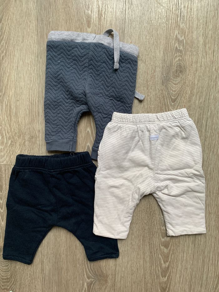 3 pantalon 3 mois - photo numéro 2