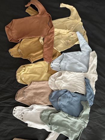 Lot de 10 bodies
