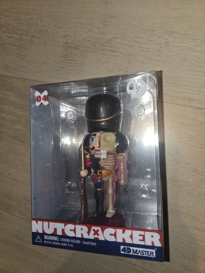 Figurine casse noisette nutcracker neuve - photo numéro 2