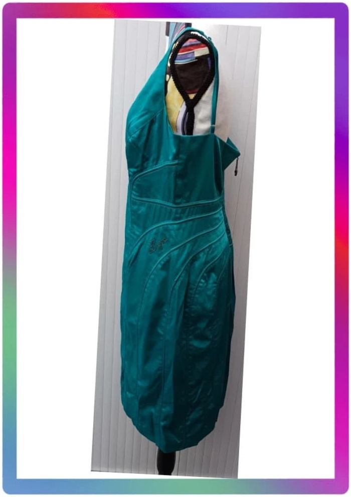 Robe XL Lasagrada - photo numéro 6