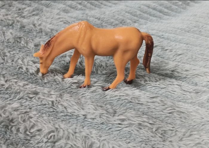 Figurine cheval 9cm - photo numéro 2