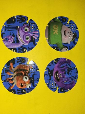 Lot de 4 pogs Monstres Academy