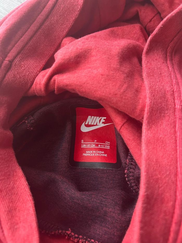 Sweat Nike 10 ans - photo numéro 4