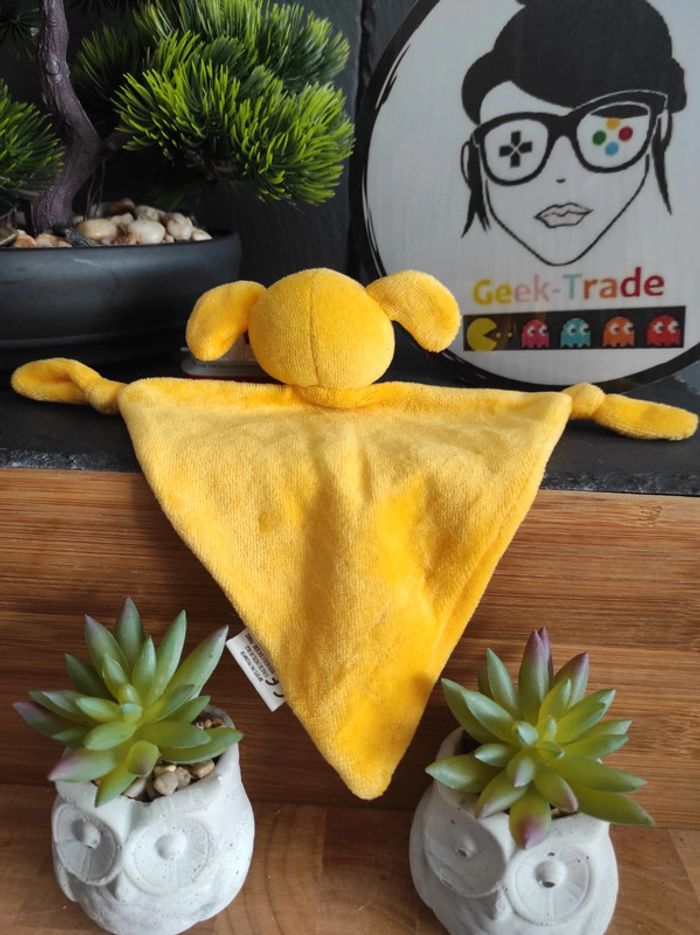 Doudou Chien Jaune Bledina Triangle mouchoir #geektradedoudou - photo numéro 2