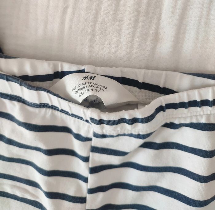 Lot de 2 leggings pantacourt H&M 4/6 ans - photo numéro 3
