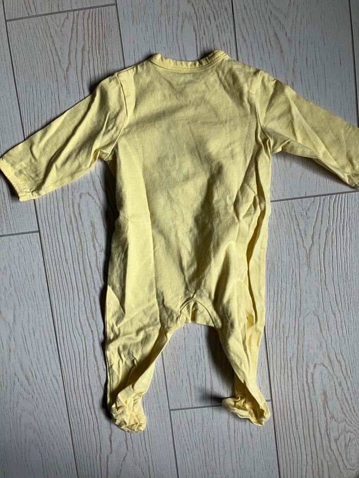 Pyjama 6 mois - photo numéro 2