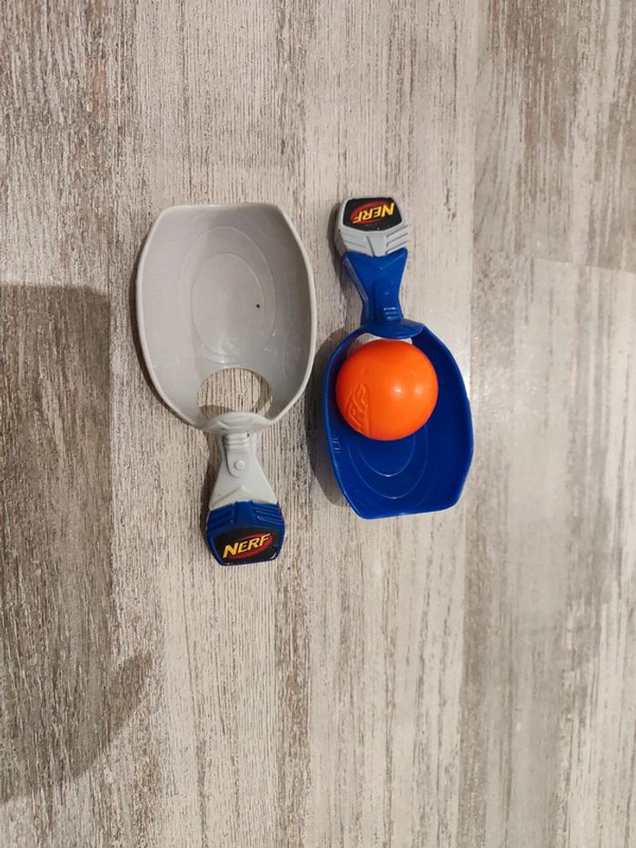 Jeu raquette nerf