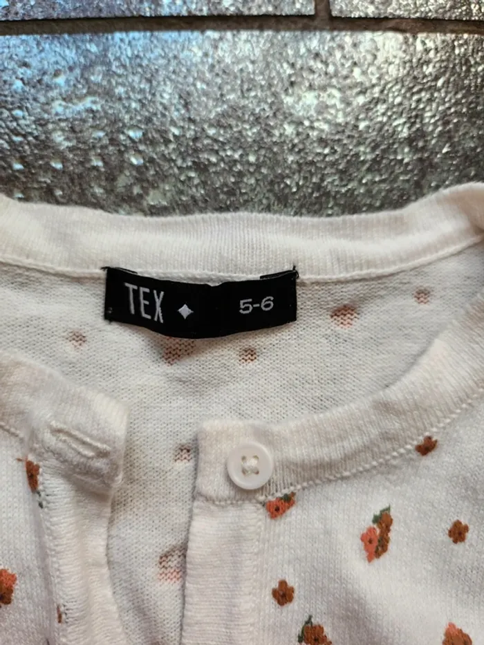 Gilet à fleurs - photo numéro 5