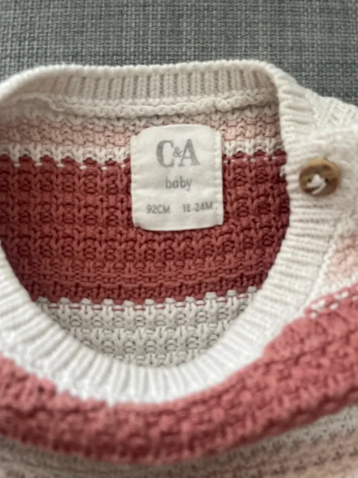 Pull fille C&A - photo numéro 2