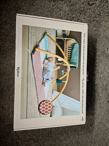 Tapis d'éveil kaloo neuf