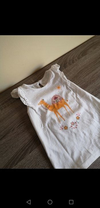 T-shirt en blanc C&A 2 ans