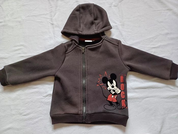 Lot Mickey taille 18 mois - photo numéro 6