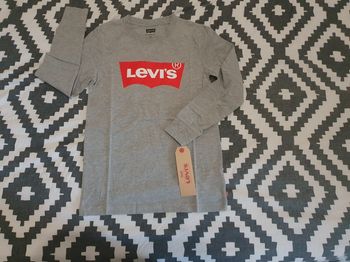 Levi's t-shirt manches longues taille 10 ans