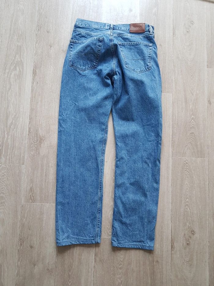 Jean Hugo Boss bleu coupe droite taille w32 - photo numéro 2