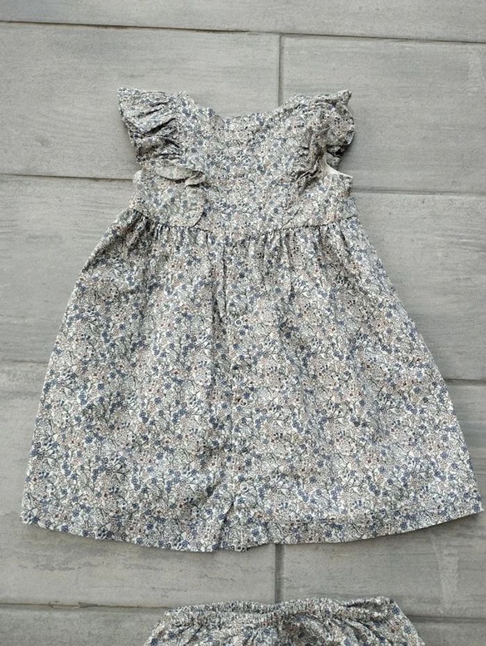 Lot n° 425 Robe Kiabi avec bloomer 18 mois - photo numéro 5