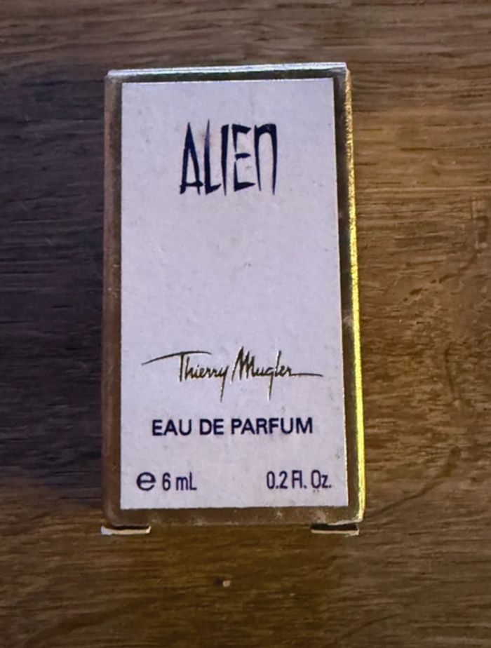 💜 Parfum femme Alien Thierry Mugler Miniature 6ml