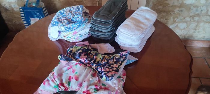 24 couches lavables pour bébé de 0 à 3 ans + 30 inserts doublure charbon + 24 inserts en microfibre