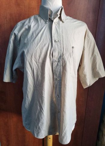 Chemise uni beige clair