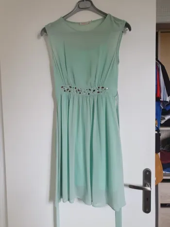 Robe au dessus des genoux