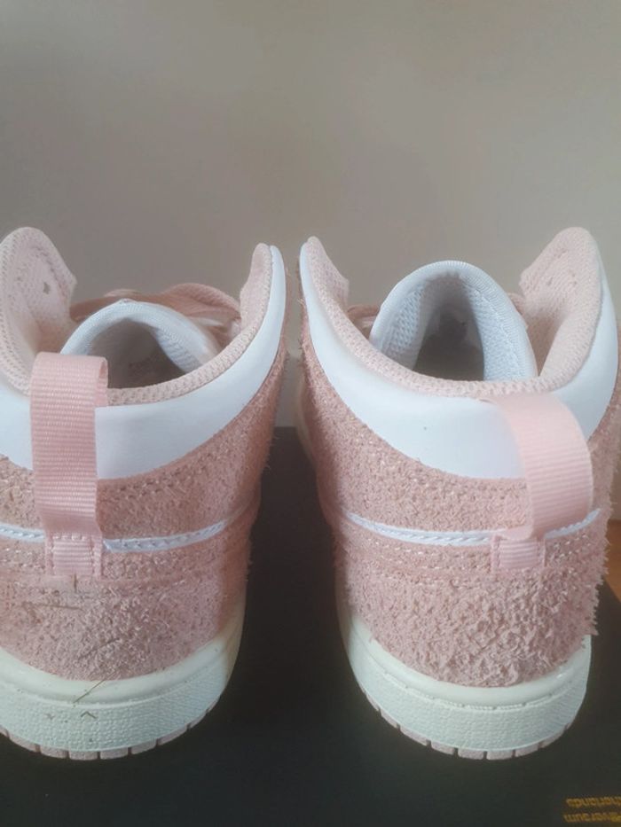 Nike Jordan "Pink"(34) - photo numéro 5