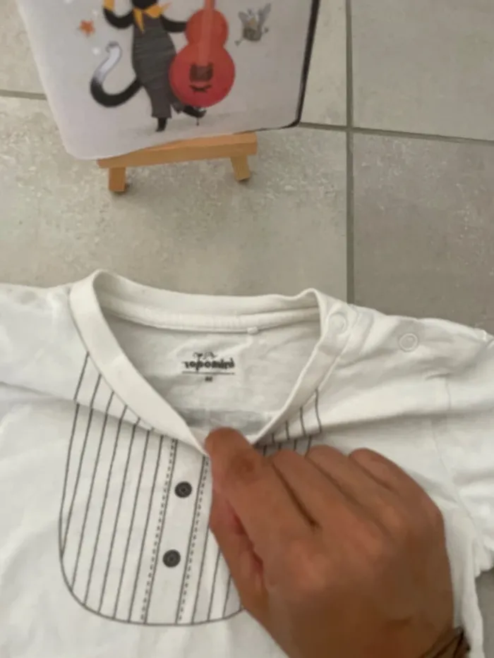 Gilet sans manche avec tee-shirt - photo numéro 3