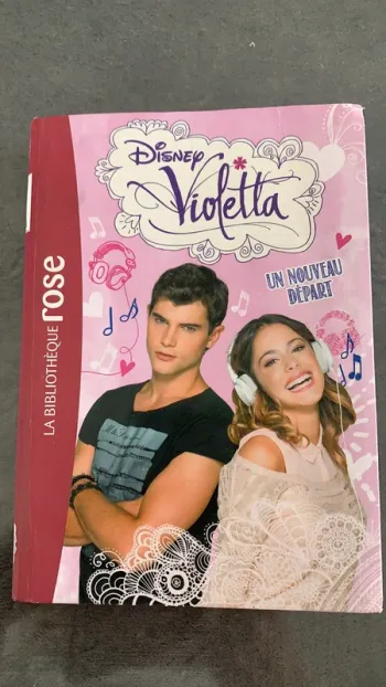 Livre bibliothèque rose violetta un nouveau départ
