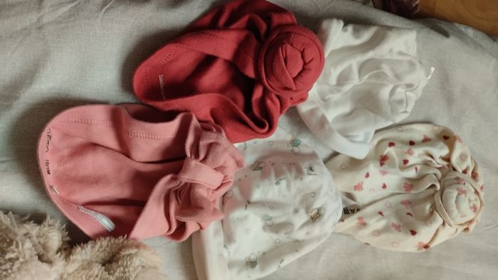 Lot de vêtements bébé fille - photo numéro 4