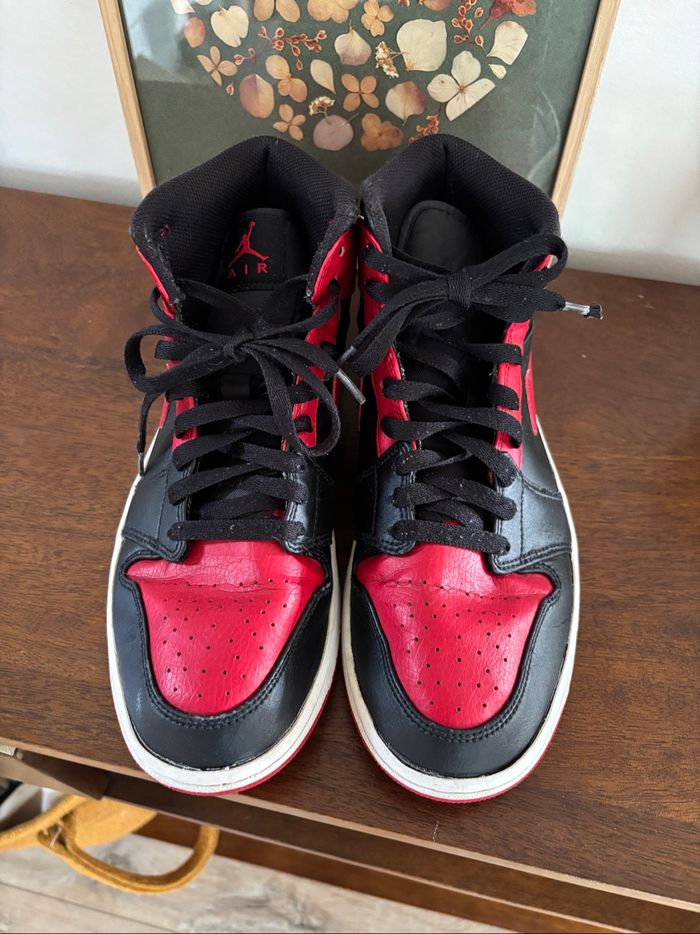 Basket Air Jordan 1 mid banned taille 42 - photo numéro 3