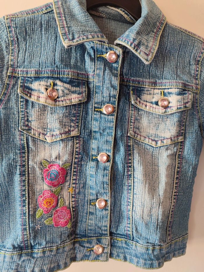 Lot vêtements fille 6-7 ans - photo numéro 3
