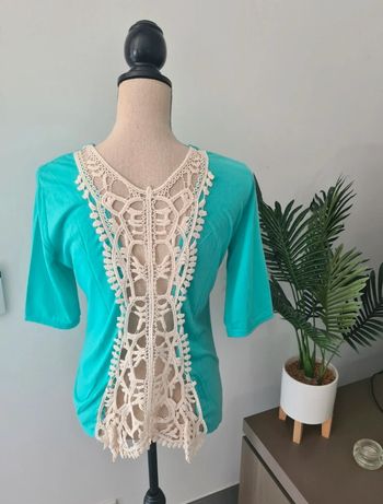 Jolie blouse neuve taille XL