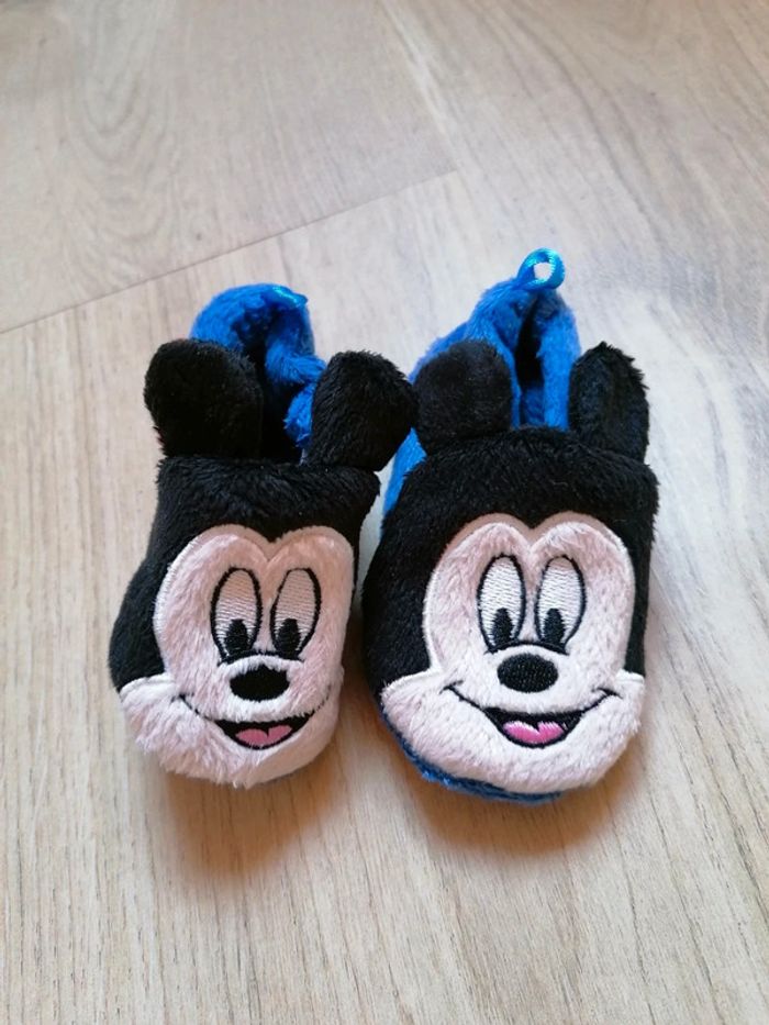 Chausson mickey