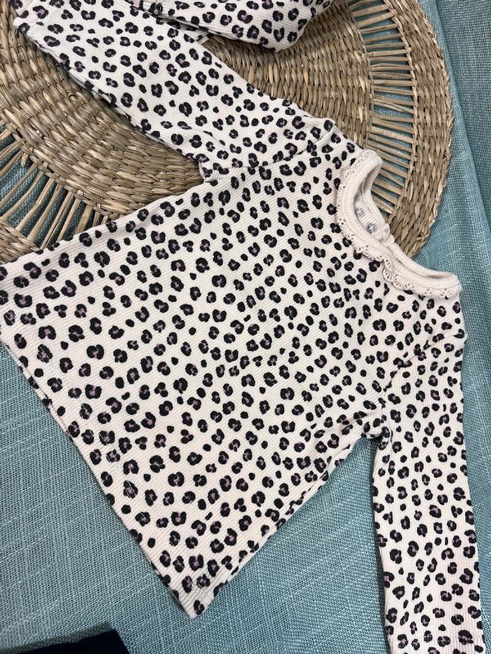 Lot 2 ensembles taille 1 mois - photo numéro 12