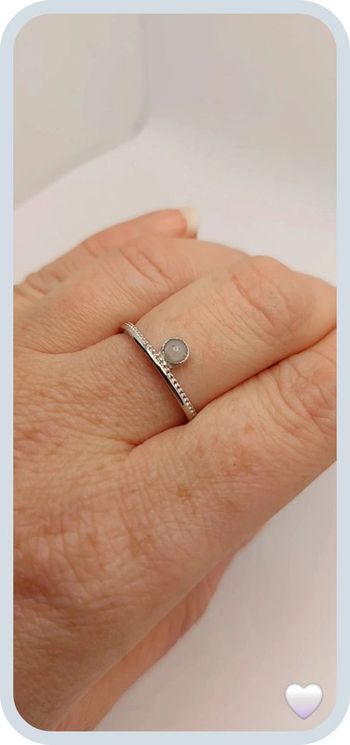 Splendide bague argentée