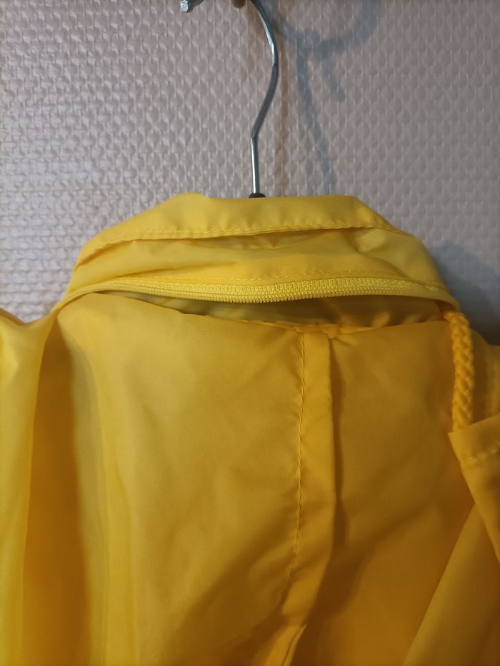 Veste imperméable K-WAY jaune avec capuche - photo numéro 6