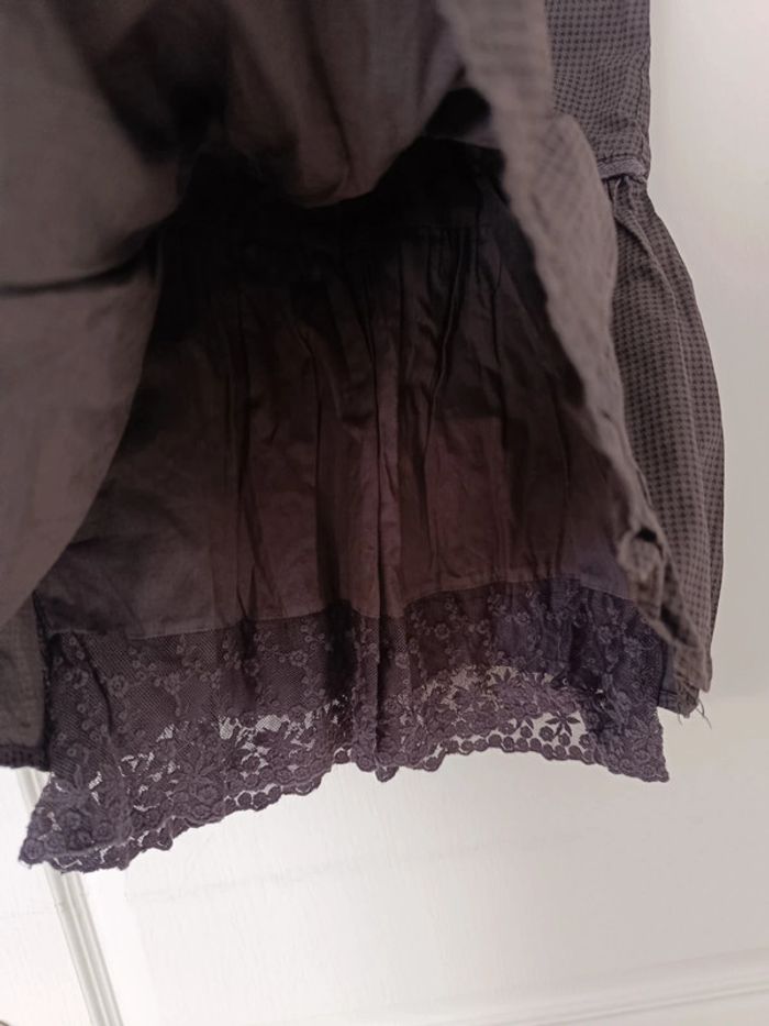 Robe 5 ans état impeccable - photo numéro 2