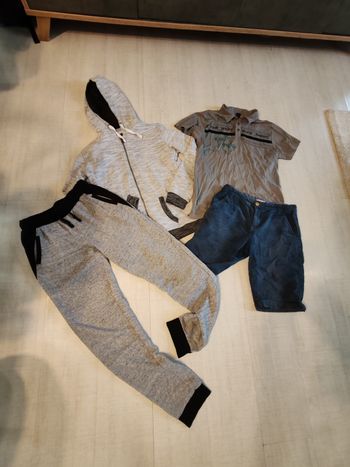 Lot vêtements garçon taille 14 ans 