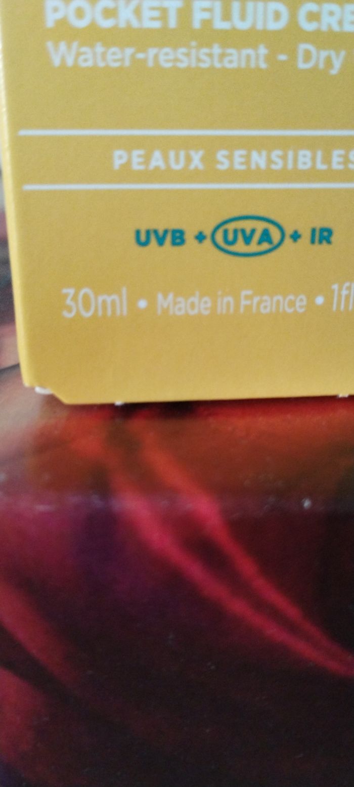 Crème fluide solaire spf 50 - photo numéro 3