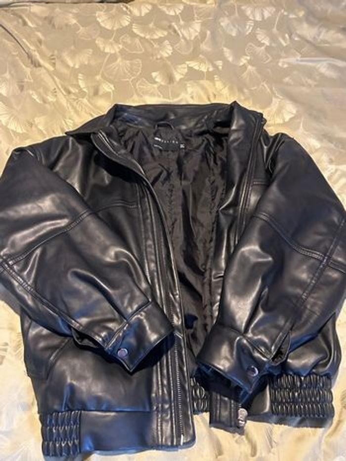 Super belle veste similicuir - photo numéro 2