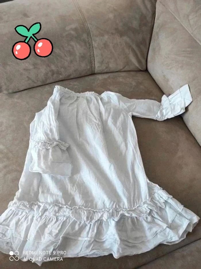 Robe blanche 6 ans - photo numéro 4