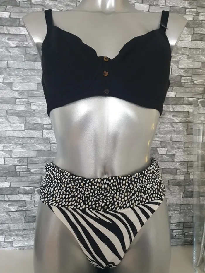 Maillot de bain noir depareillé T46/95D