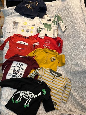 Lot de 8/9 teeshirt
