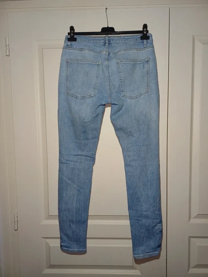 Jeans femme Zara - photo numéro 2