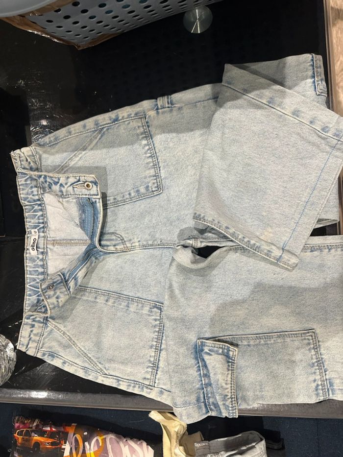 Lot de 4 pantalons et 2 shorts taille 12 ans - photo numéro 7