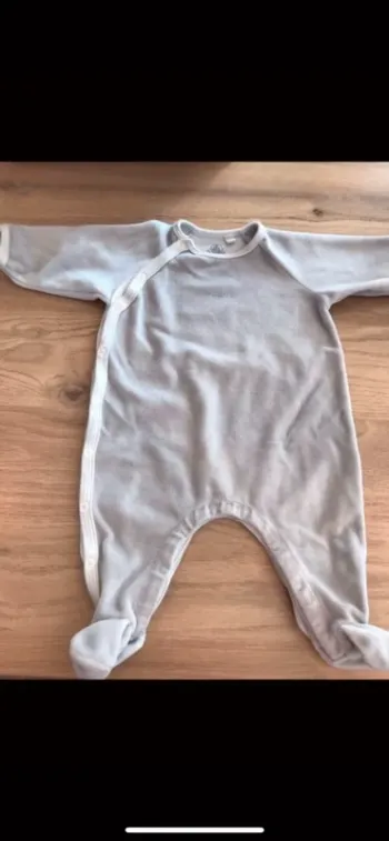 Pyjama petit bateau taille 3 mois